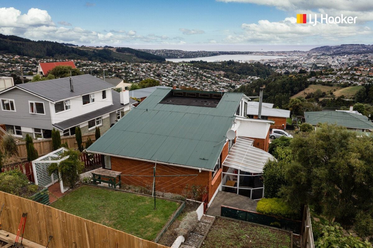 15 Dalrymple Street, Pine Hill, Dunedin - Carousel 2