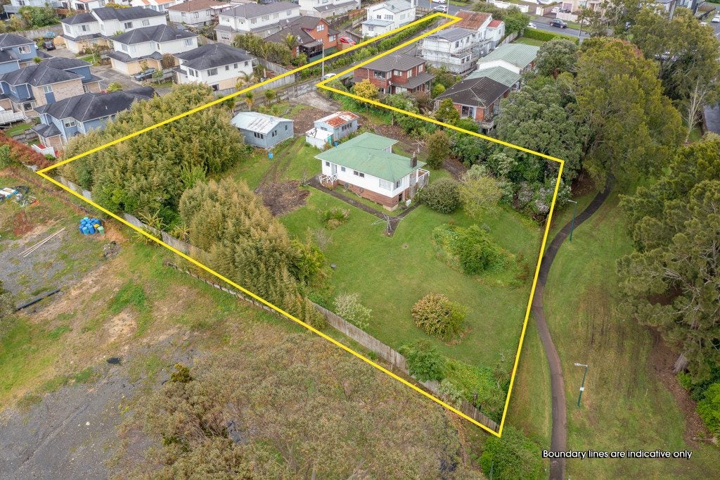 1550 Dominion Extension, MOUNT ROSKILL, AUCKLAND - Carousel 1