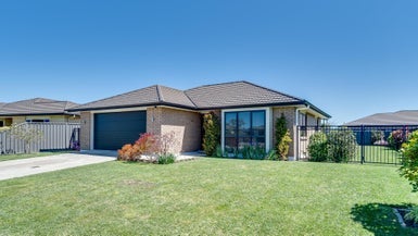 4 Hawea Place, Poraiti, Napier - Carousel 1
