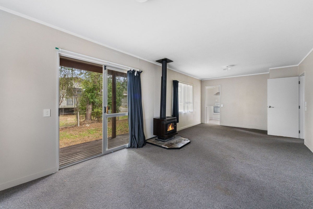 14 Tonga Street, Taupo, Taupo - Carousel 2