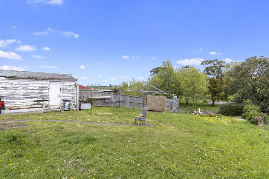 36 Te Wheoro Street, MEREMERE, MERCER - Carousel 2