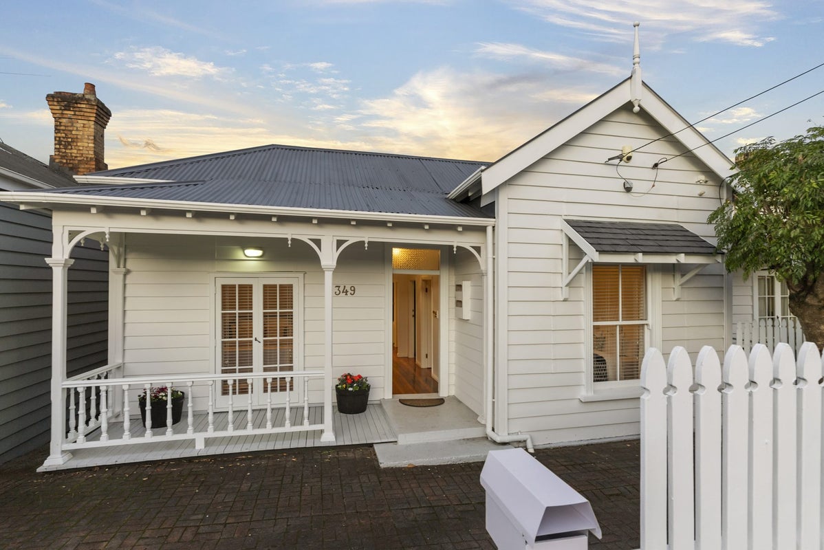 349 Onehunga Mall, Onehunga, Auckland - Carousel 1