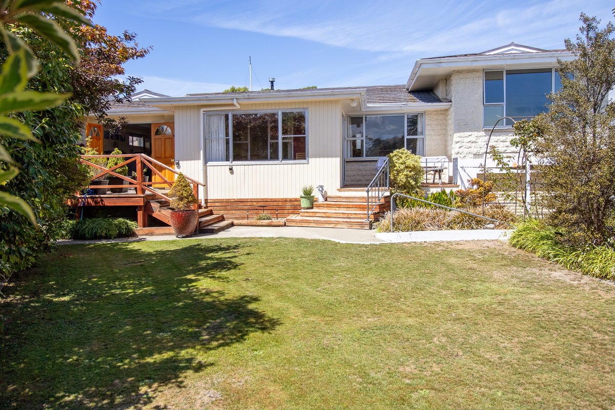 12 Avery Place, Witherlea, Blenheim - Carousel 1