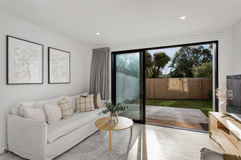 13D MacAulay Street, Addington, Christchurch - Carousel 1
