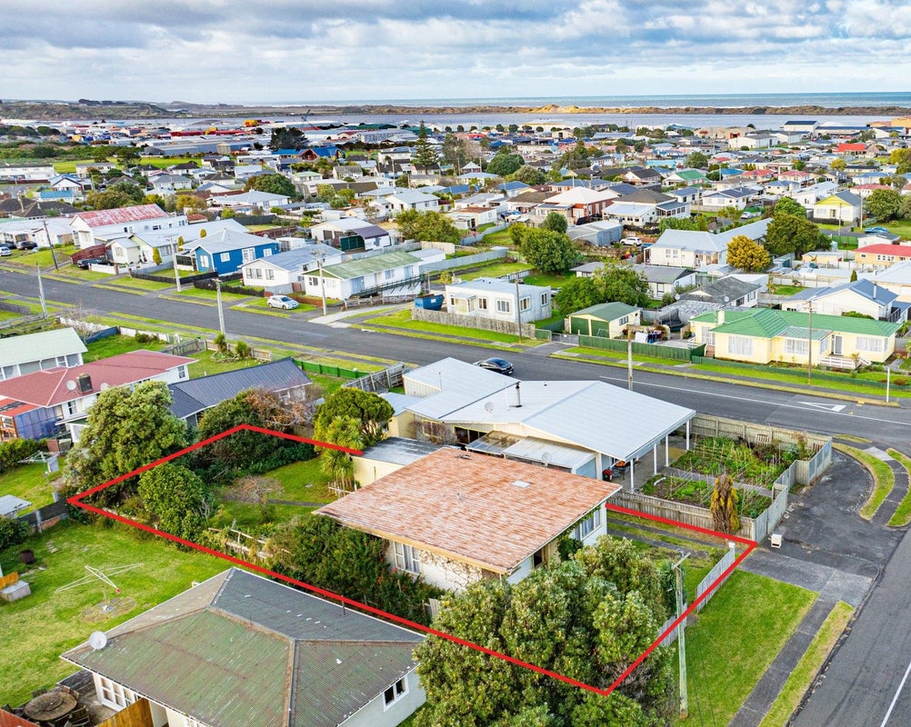 34 Miro Street, Castlecliff, Whanganui - Carousel 1