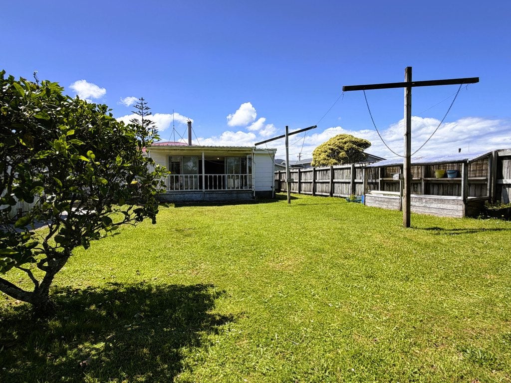 124 Blake Street, Blaketown, Greymouth - Carousel 22