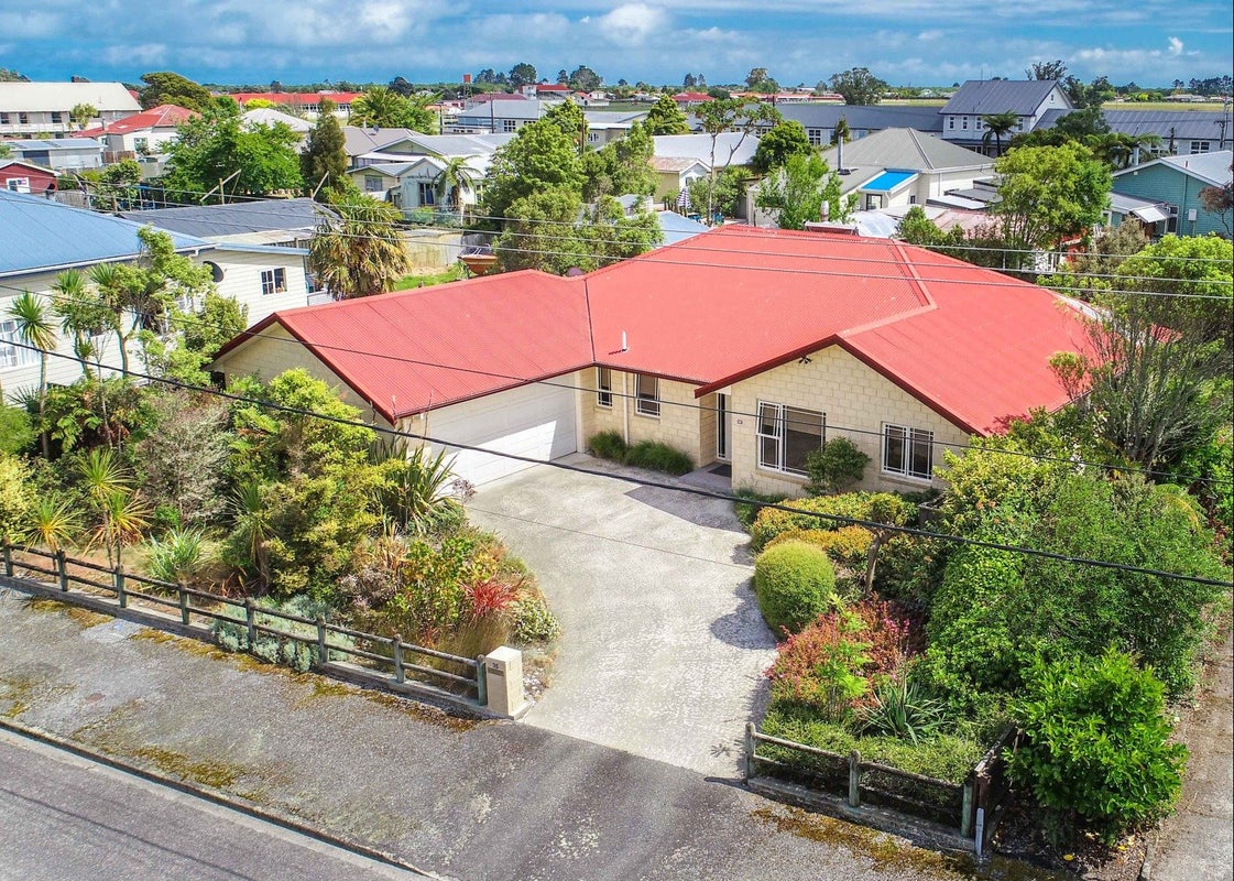 35 Pakington Street, Westport, Westport - Carousel 18