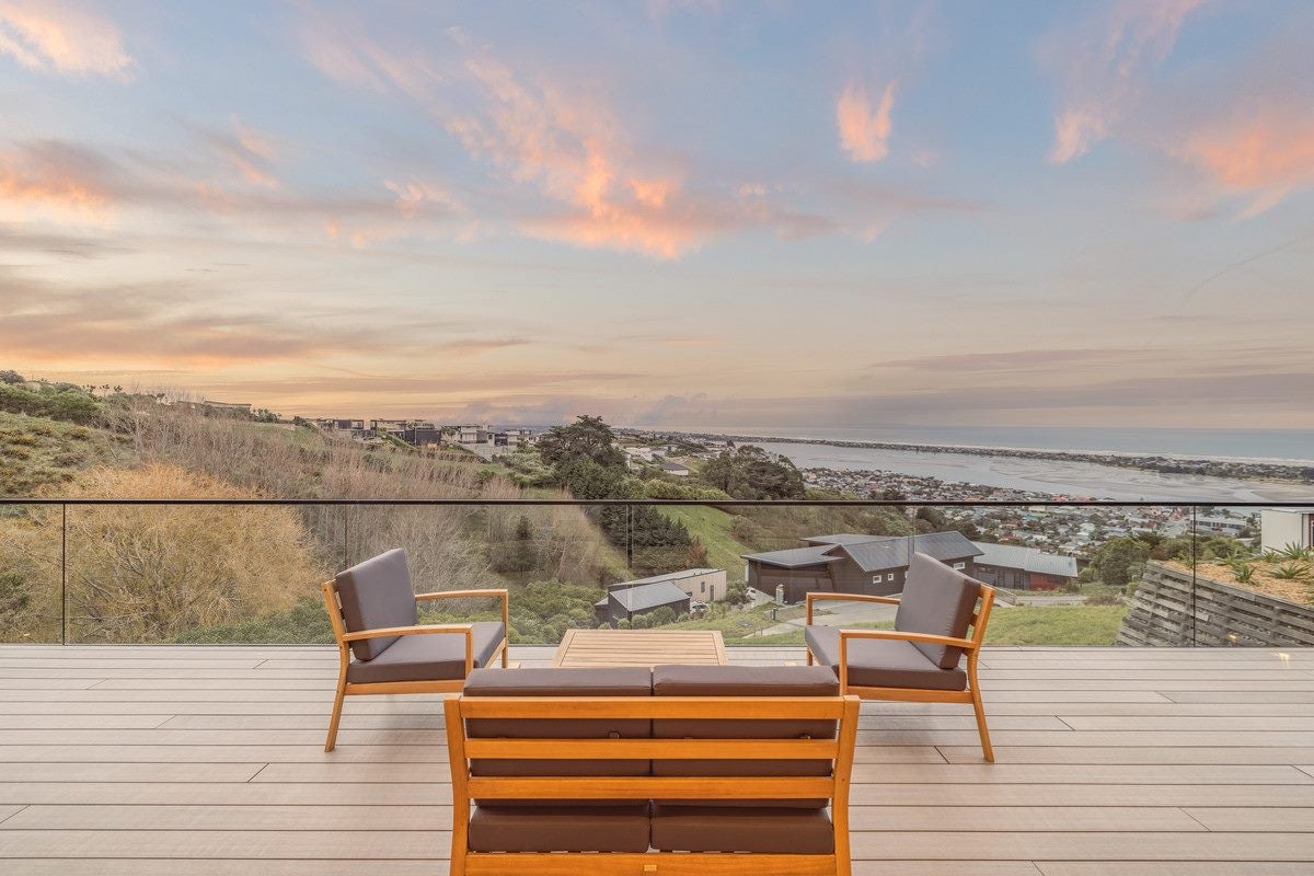 7 Francis James Lane, Redcliffs, Christchurch - Carousel 1