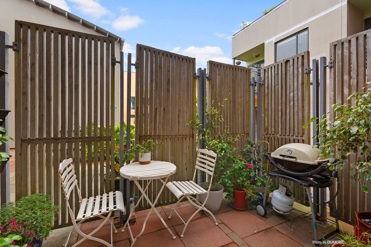 24/26 Marion Street, Te Aro, Wellington - Carousel 2