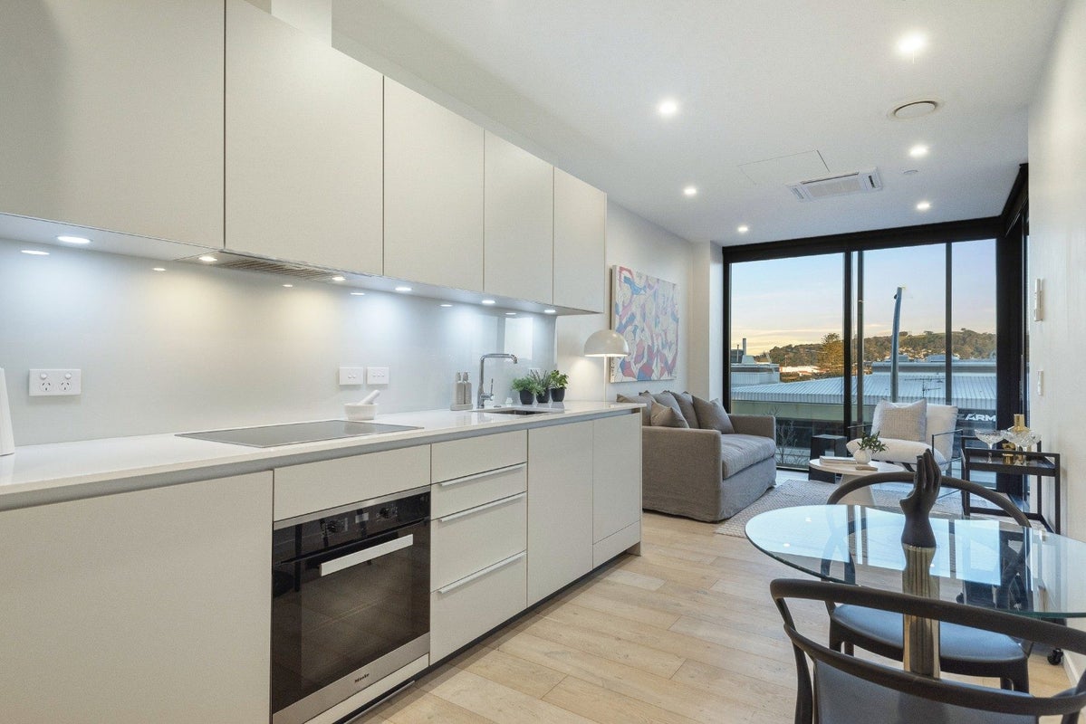 210/199 Great North Road, Grey Lynn, Auckland - Carousel 2