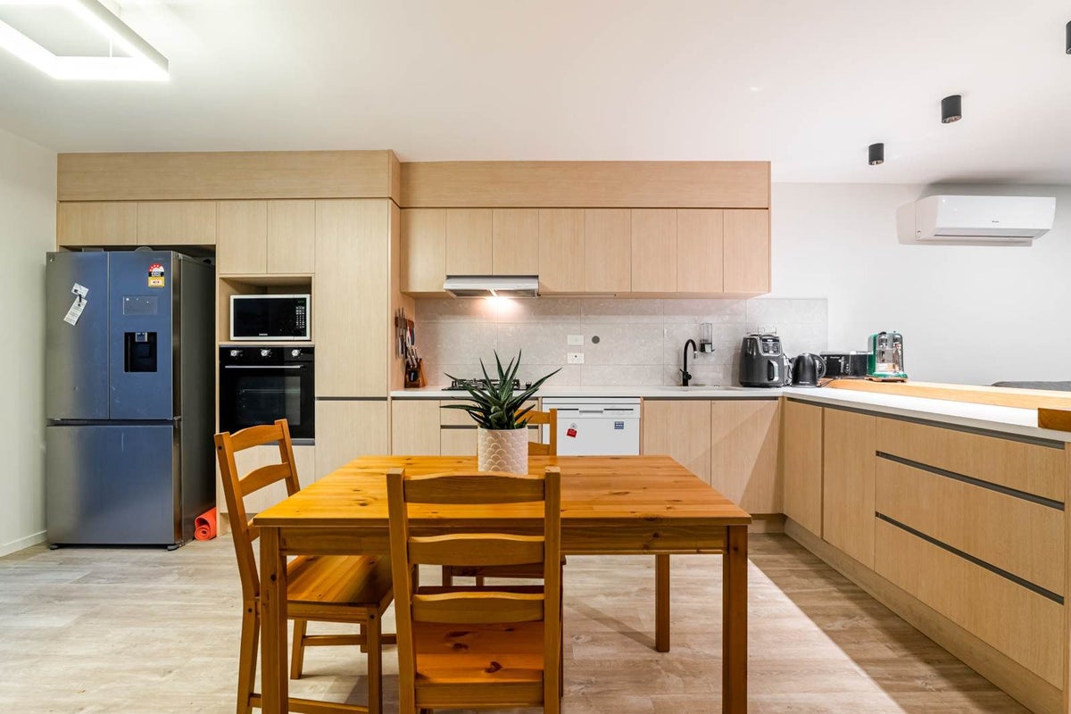33b Arran Road, Browns Bay, North Shore City, Auckland - Carousel 2