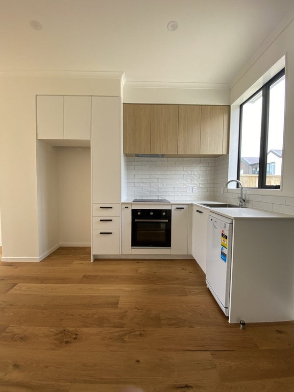 5/31 Mahalo Avenue, Wiri, Auckland - Carousel 2