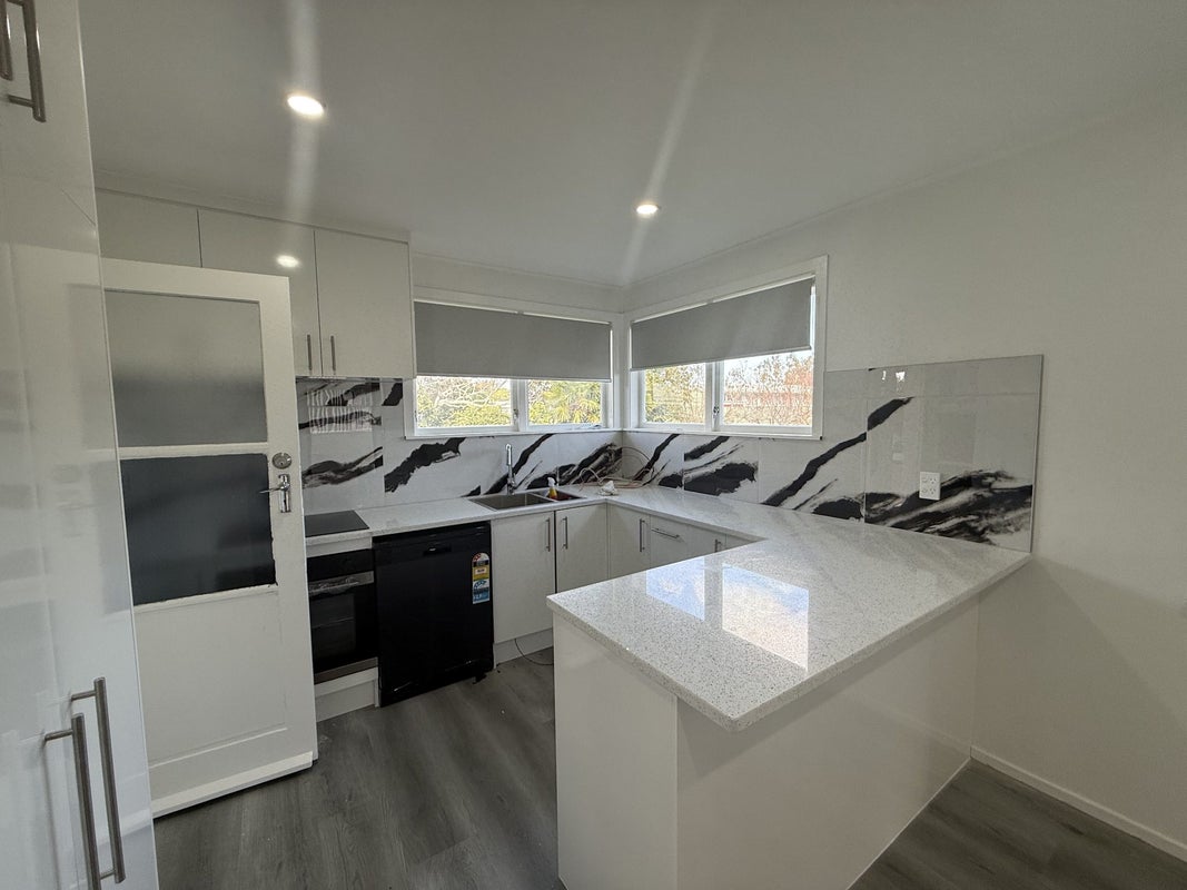 39 Hywell Place, Manurewa, Auckland - Carousel 2