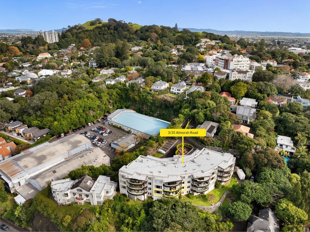3/35 Almorah Road, Epsom, Auckland - Carousel 24