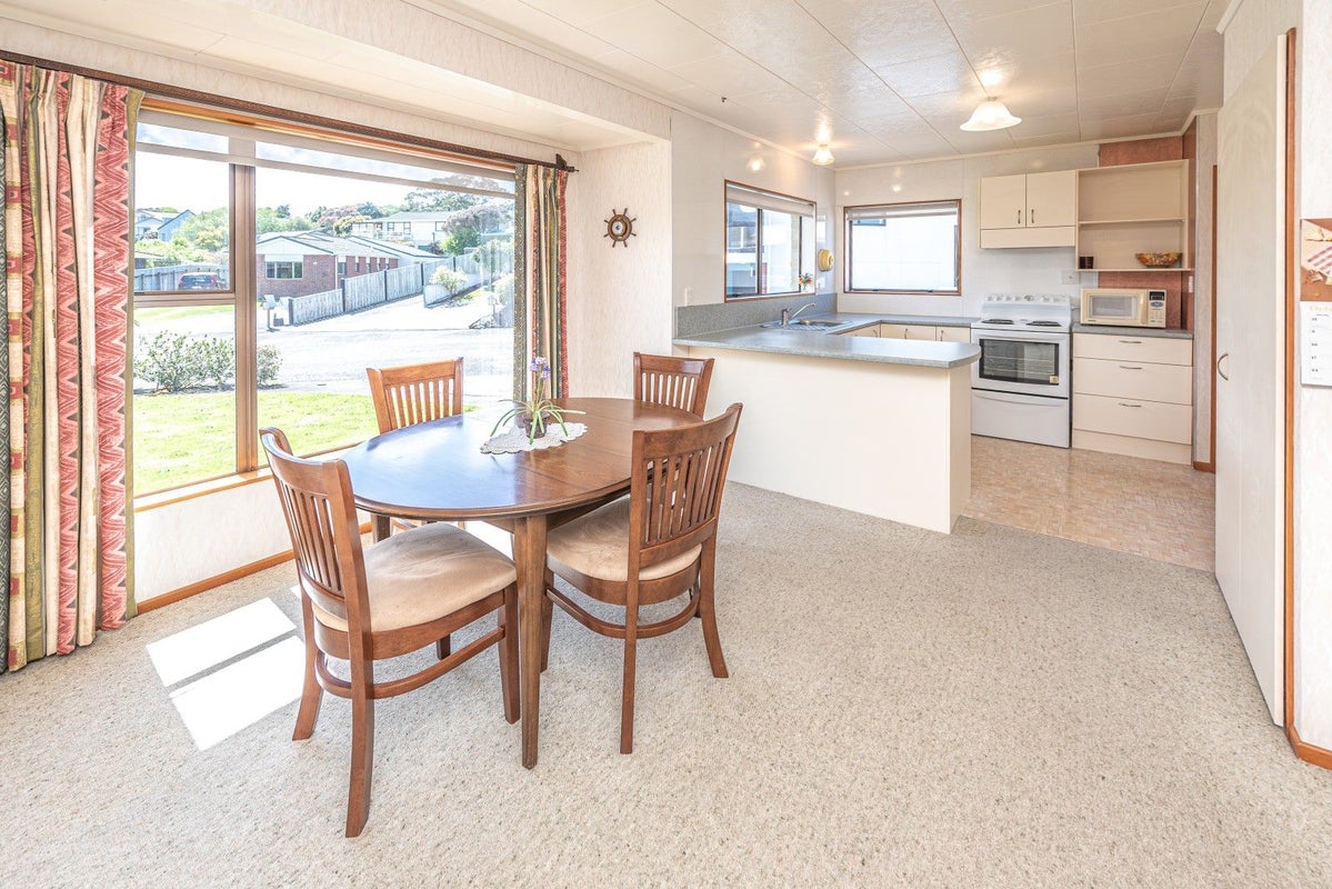 20 Treadwell Street, Springvale, Whanganui - Carousel 2