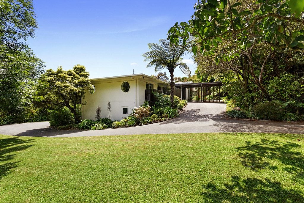 95A Wyndrum Avenue, Waterloo, Lower Hutt - Carousel 2