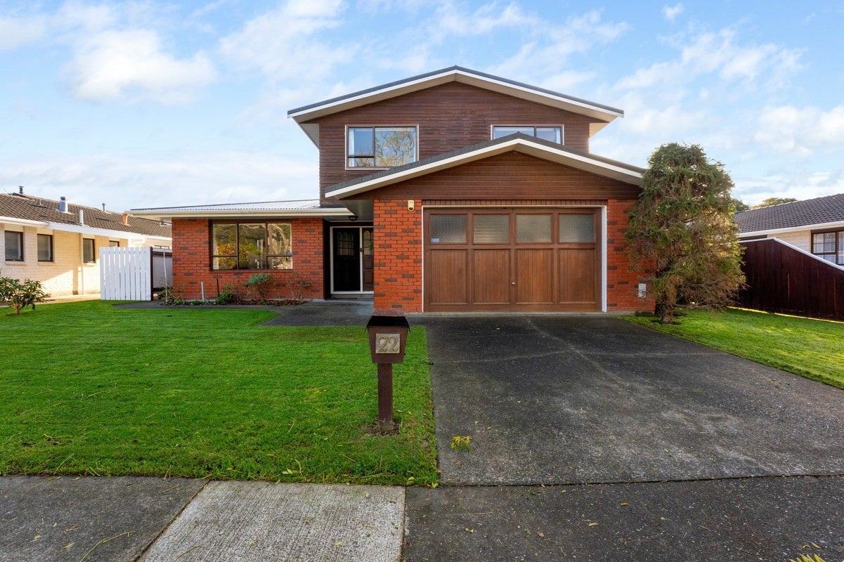 22 McEnroe Grove, Naenae, Lower Hutt - Carousel 2
