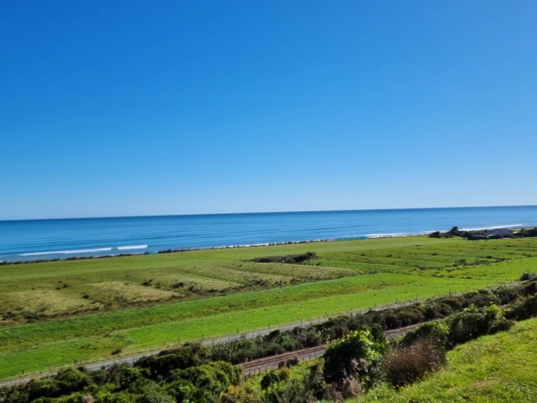 104 Havill Drive, Hokitika - Carousel 2