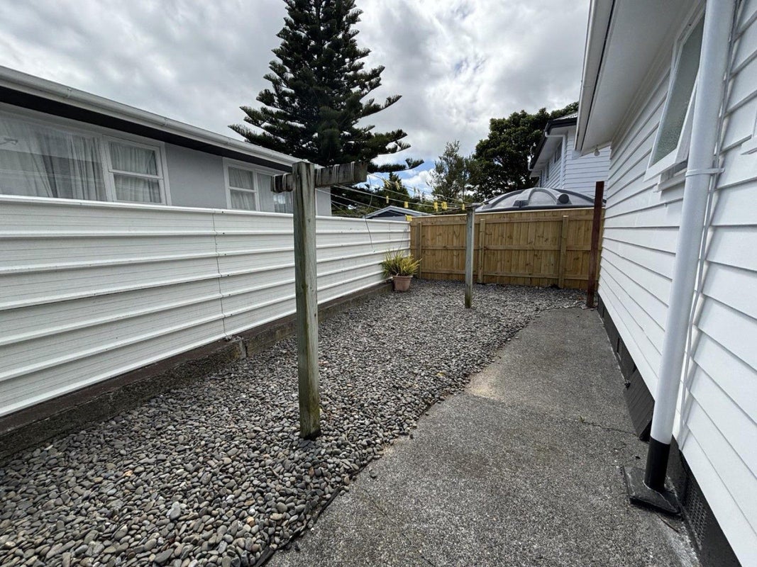 8 Virginia Heights, Otamatea, Whanganui - Carousel 17