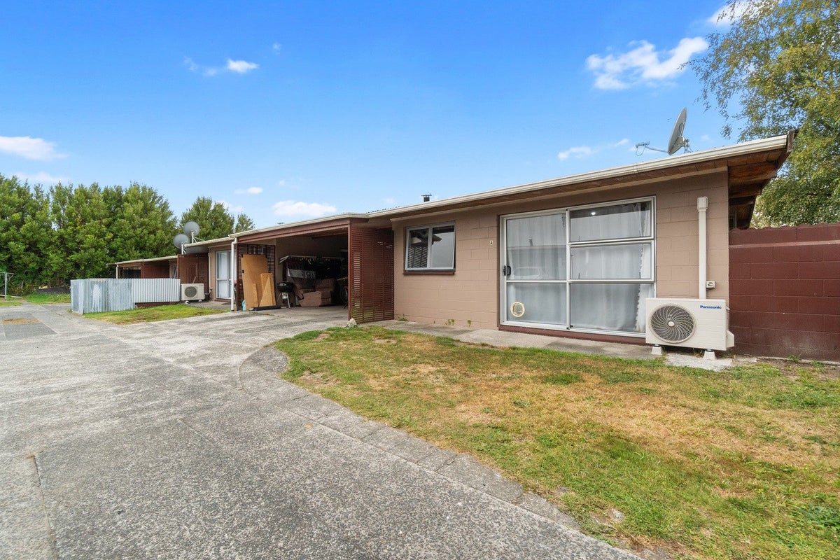 9A Hinau Crescent, Kaiata, Greymouth - Carousel 2