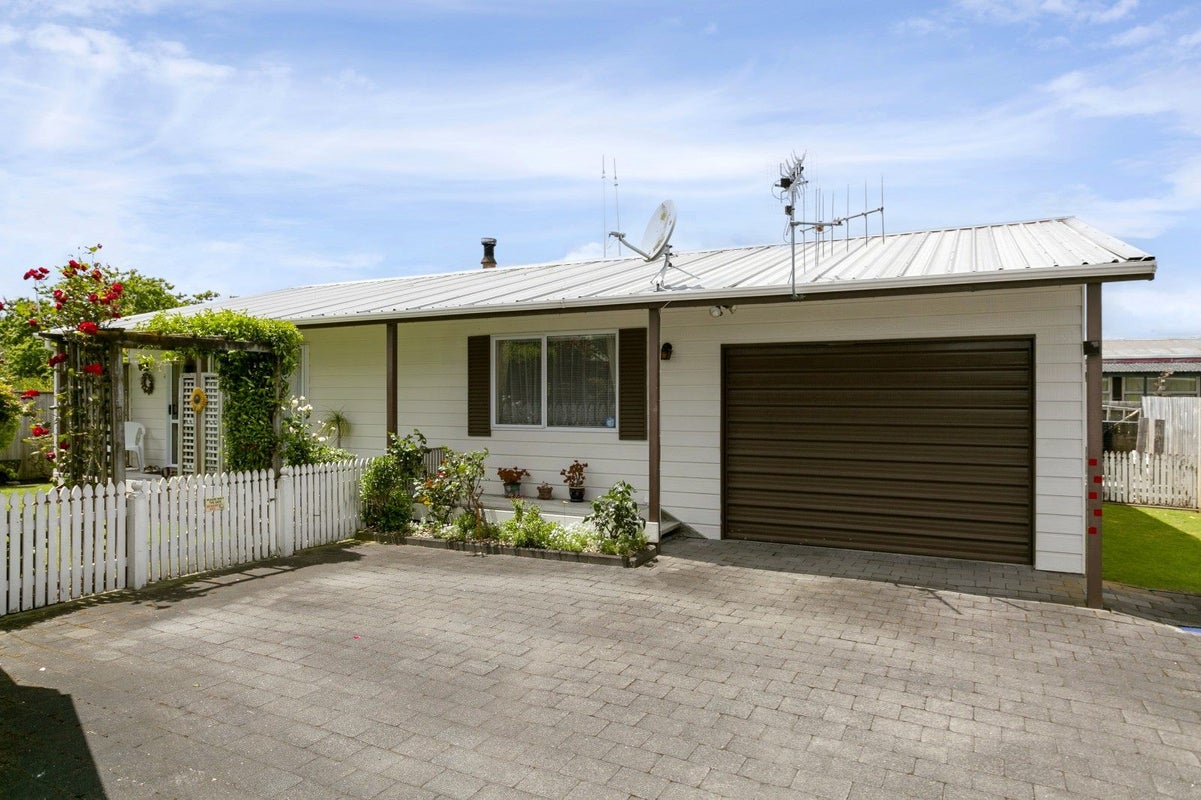 143 Acacia Bay Road, Nukuhau, Taupo - Carousel 1