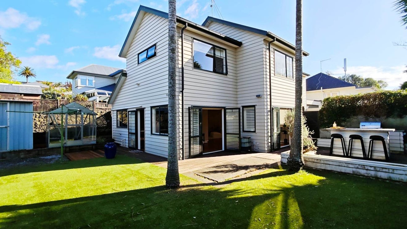 205A Campbell Road, Greenlane, Auckland - Carousel 24