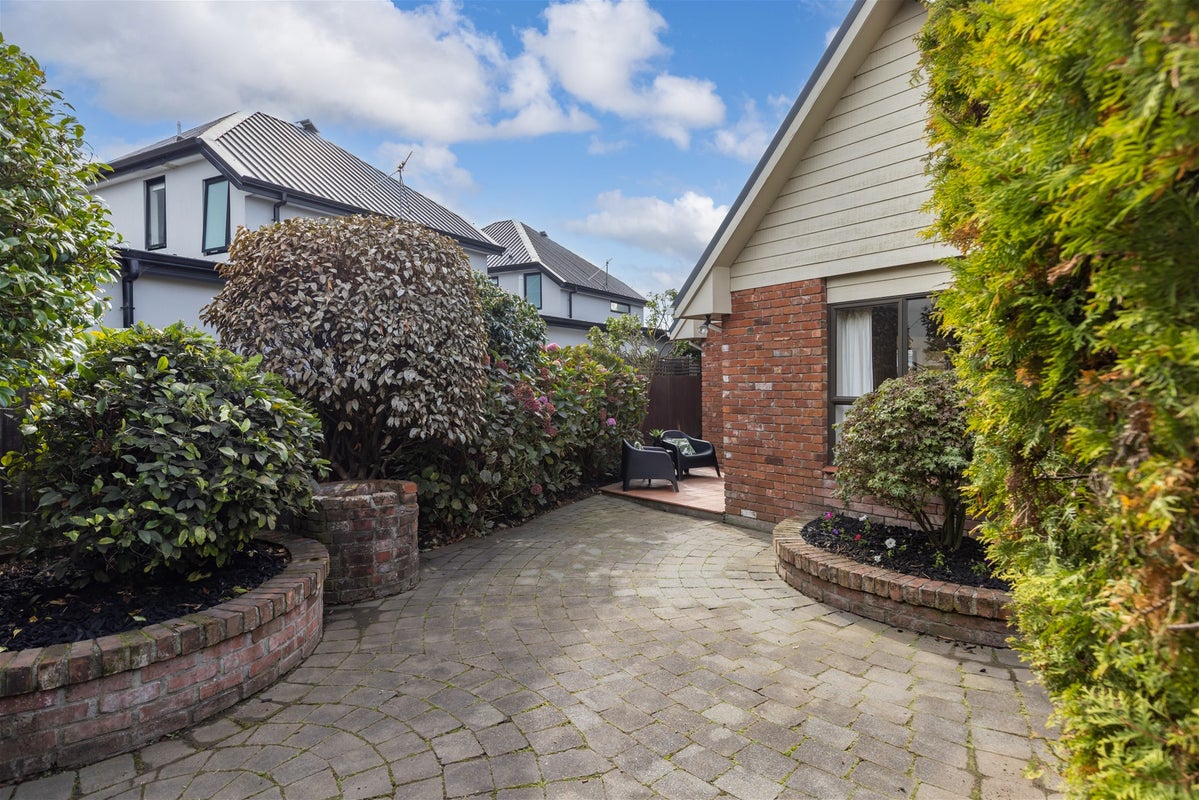 2/49 Trafalgar Street, St Albans, Christchurch - Carousel 20