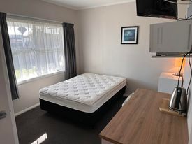 14 Normandy Avenue, Melville, Hamilton - Carousel 2
