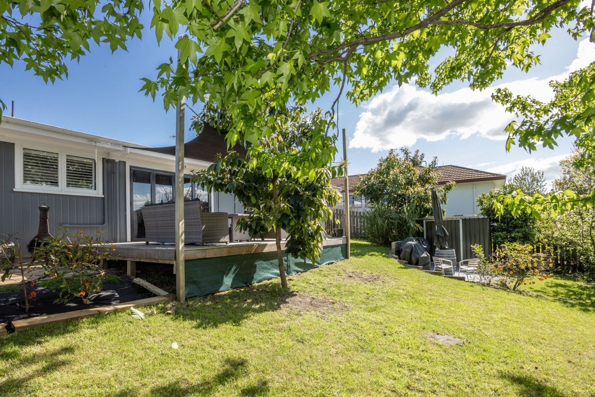 29D WHITE ST, TARADALE, NAPIER - Carousel 2