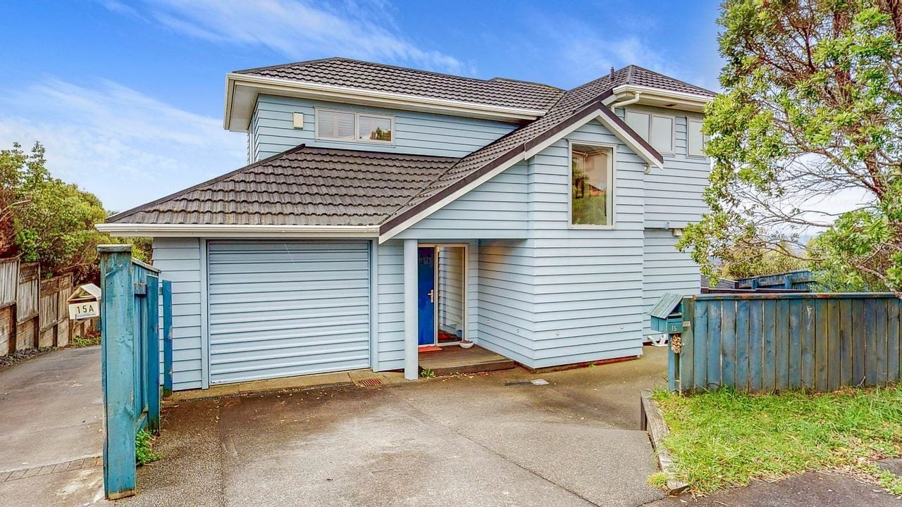 15 Monteith Grove, Brooklyn, Wellington - Carousel 1
