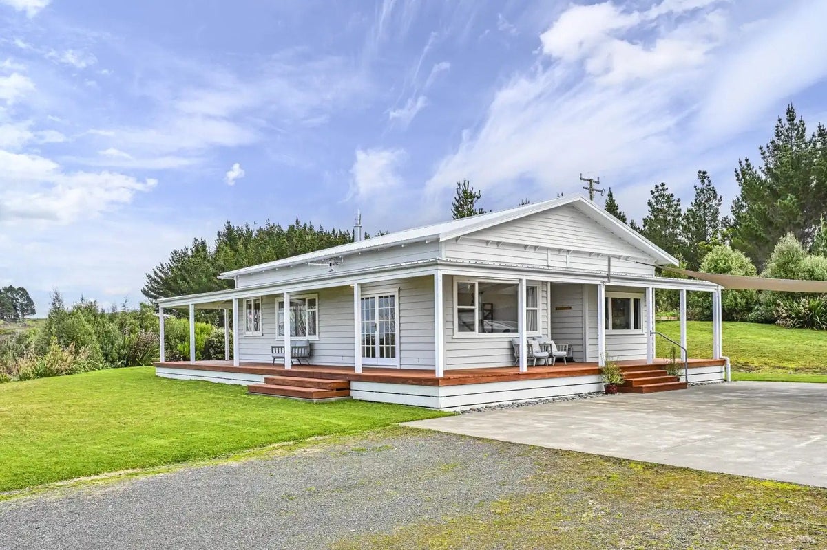 438 Aropaoanui Road, Tangoio, Napier - Carousel 1