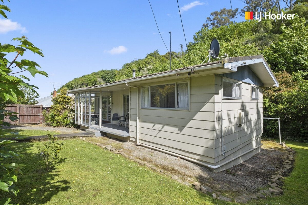 91 Somerville Street, Andersons Bay, Dunedin - Carousel 2