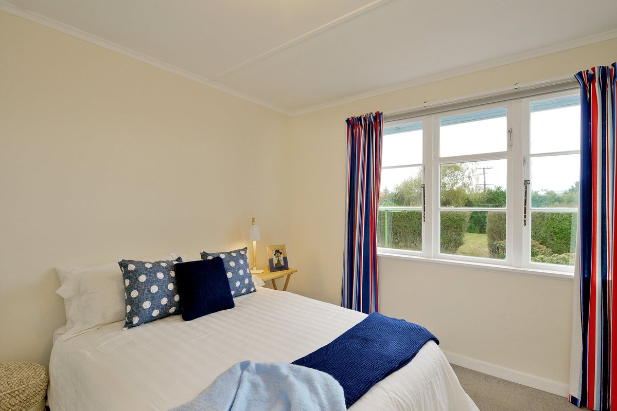 292 Middleton Road, Corstorphine, Dunedin - Carousel 21
