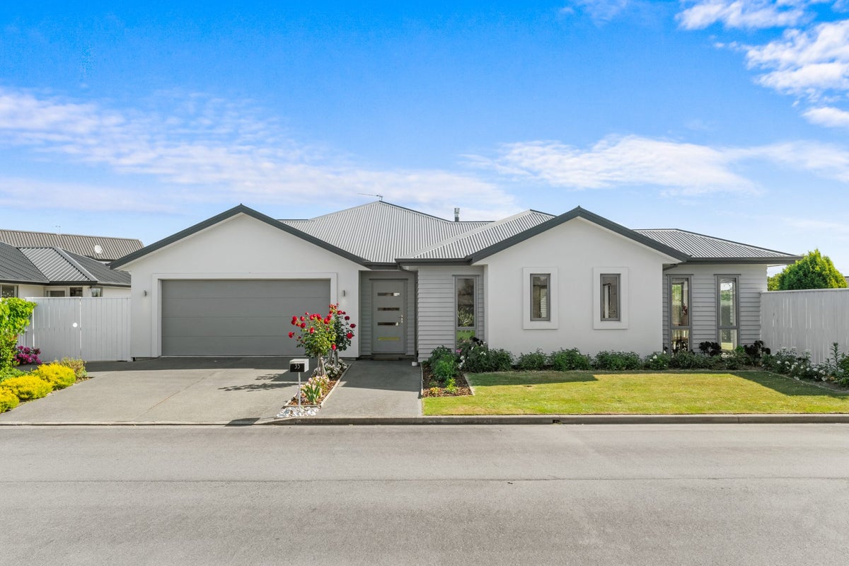 35 John Annan Street, Halswell, Christchurch - Carousel 26