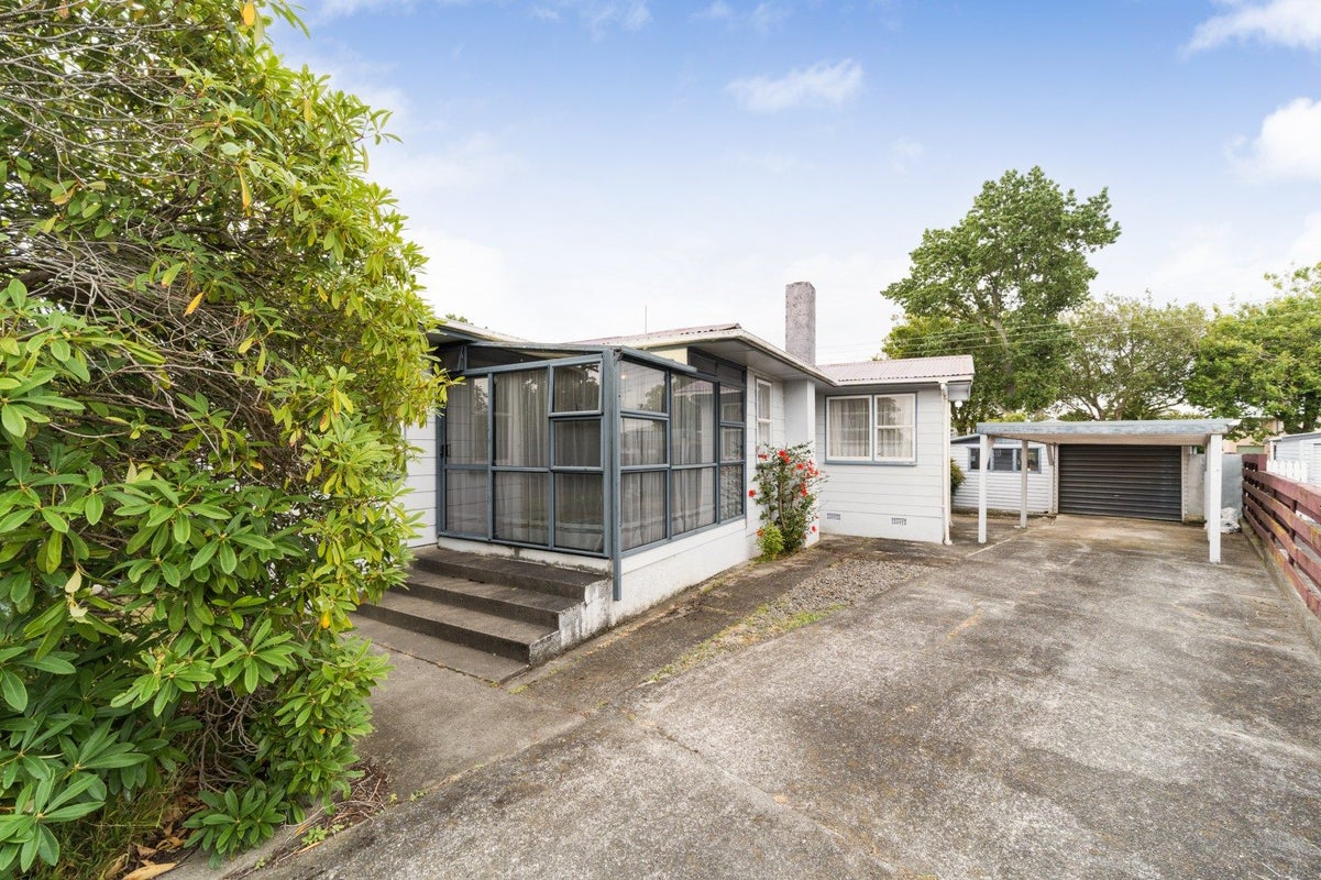 46 Duff Crescent, Highbury, Palmerston North - Carousel 1
