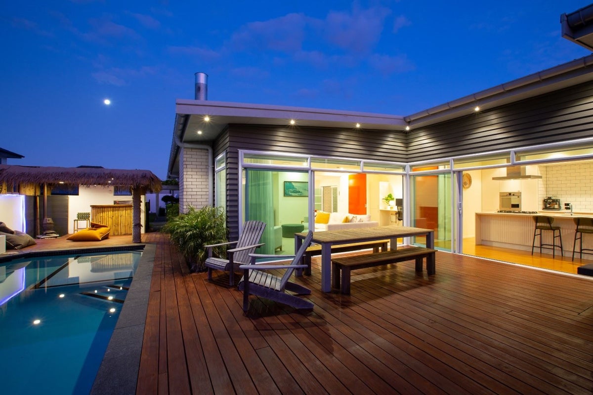 A/192 Heta RD, Highlands Park, New Plymouth - Carousel 1