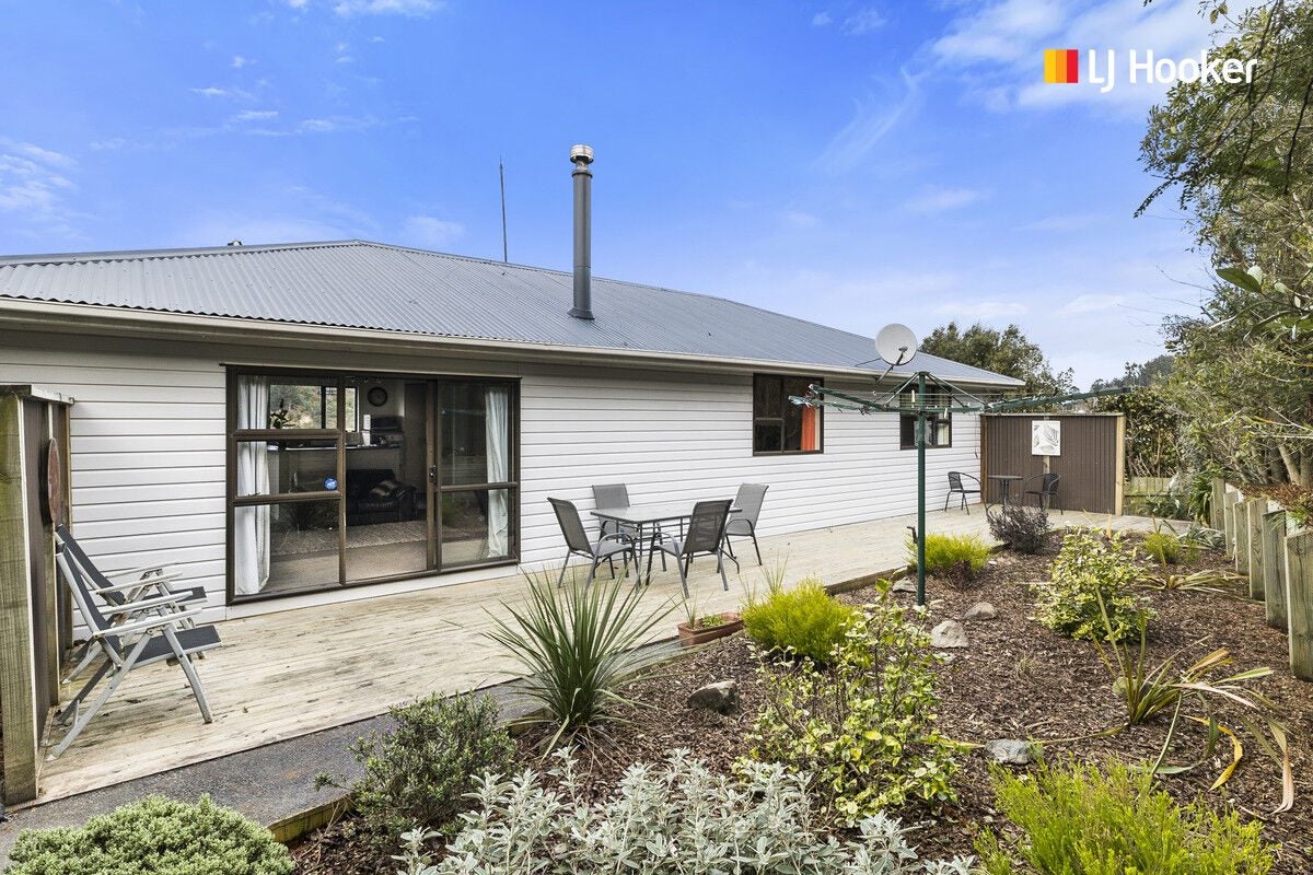 3/27 St Albans Street, Bradford, Dunedin - Carousel 1