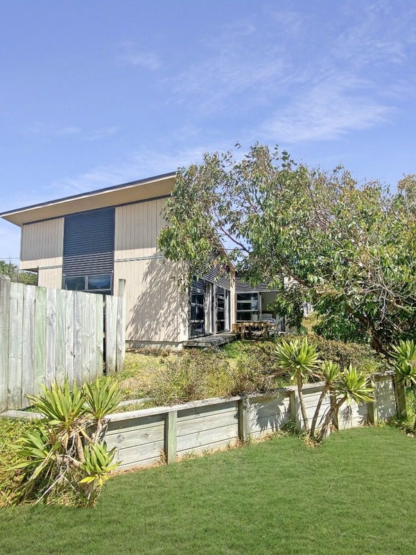 155 Kahukura Avenue, Waitarere Beach, Levin - Carousel 2