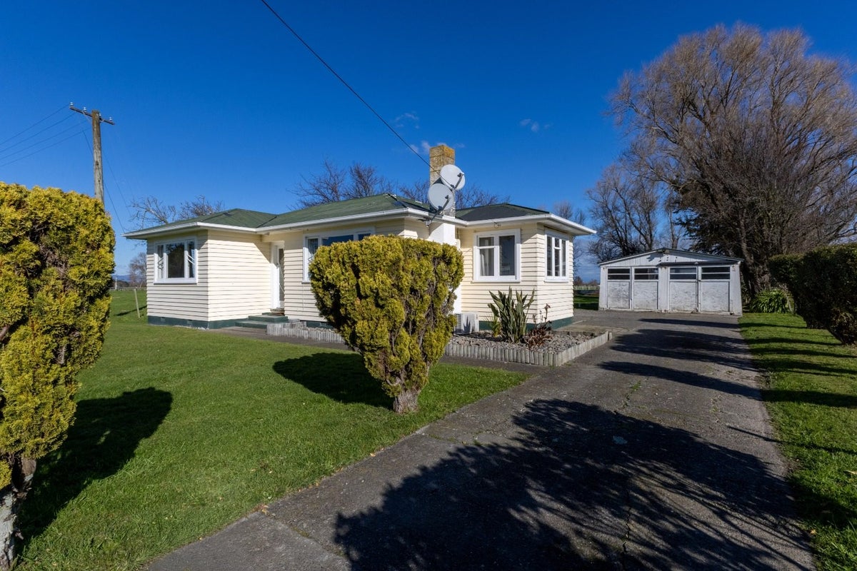1495 Rangitikei Line, Kairanga, Palmerston North - Carousel 2