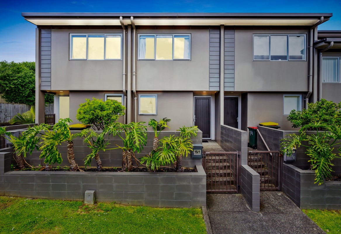 15/1 Gracechurch Drive, Flat Bush, Auckland - Carousel 16