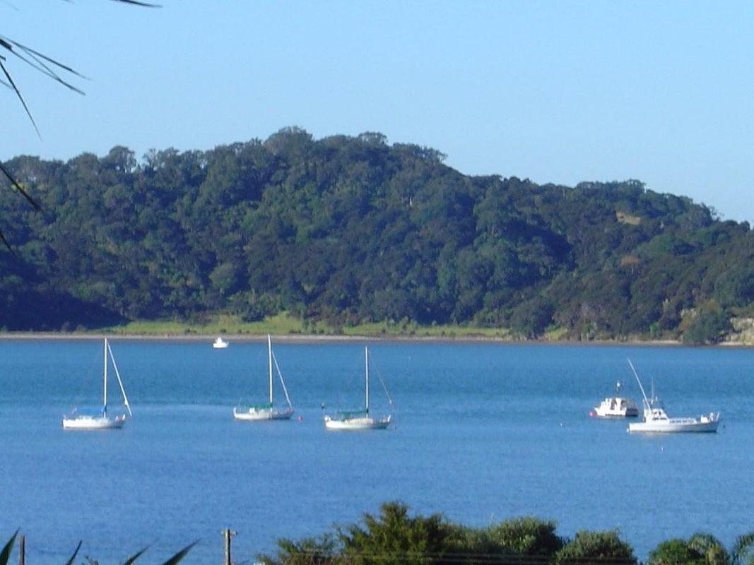 0 Opihi Bay, Port Underwood, Picton - Carousel 34