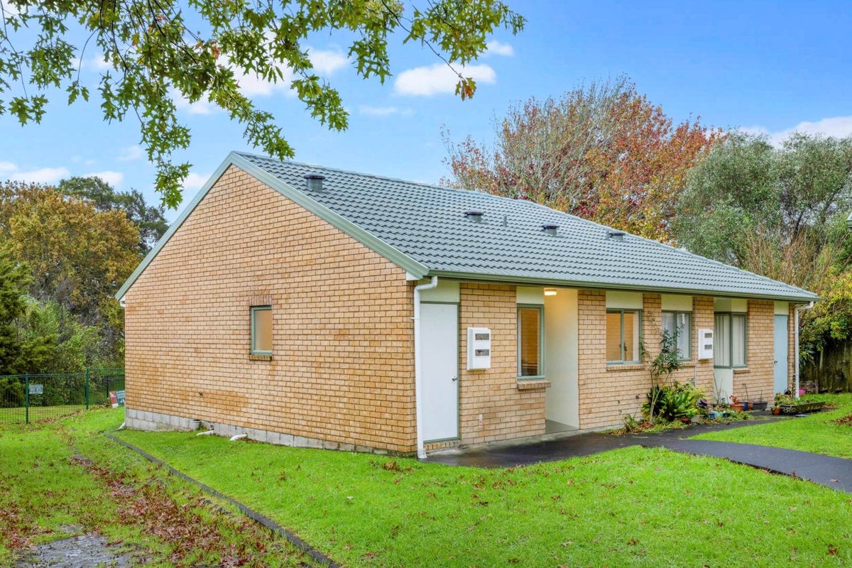 11/12 Blueridge Close, Sunnyvale, Waitakere City, Auckland - Carousel 1