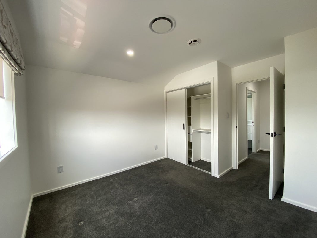 35E Vincent Street, Howick, Auckland - Carousel 17