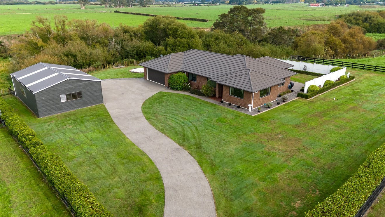 2121 Kakaramea Road, Ngahinapouri - Carousel 1