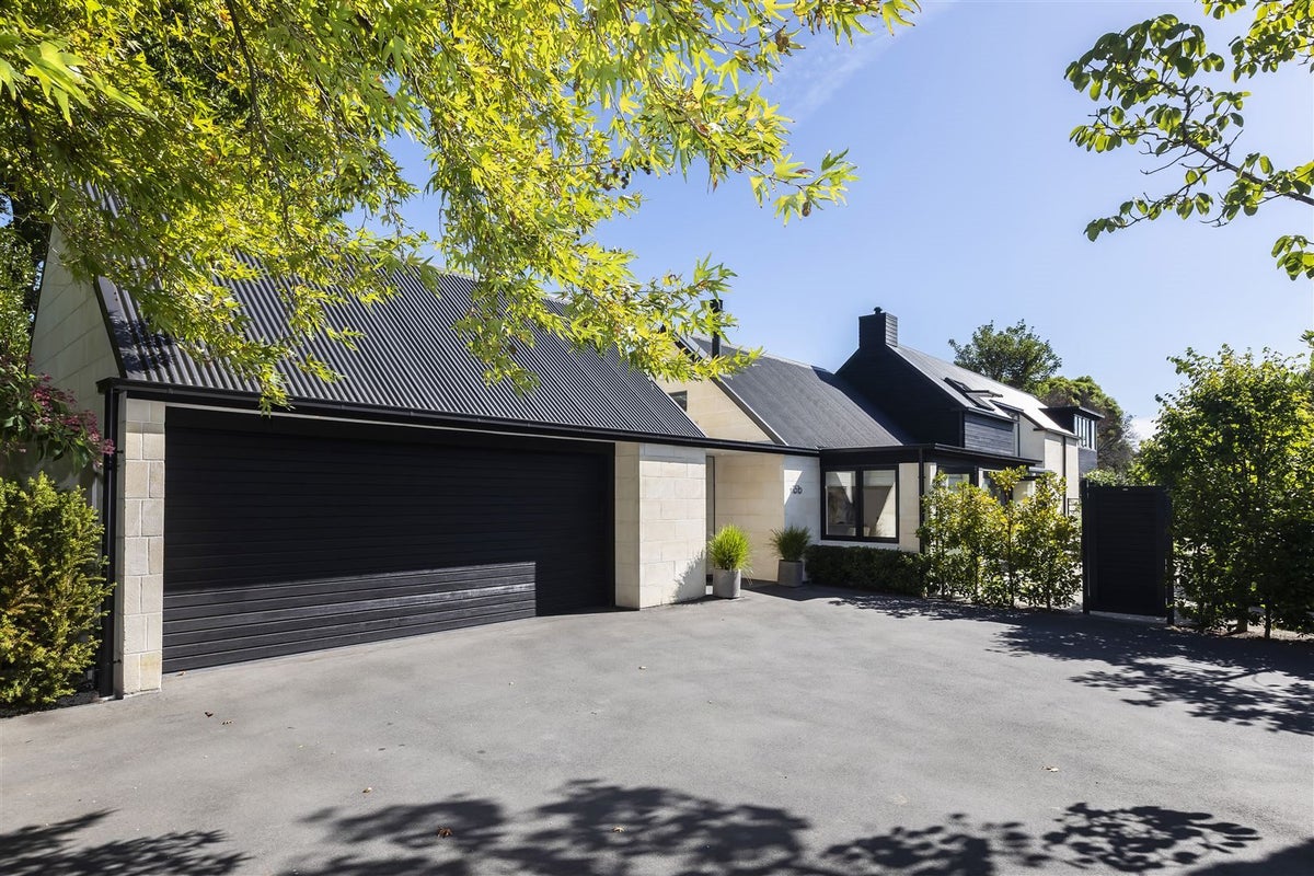 15B Waiwetu Street, Fendalton, Christchurch - Carousel 2