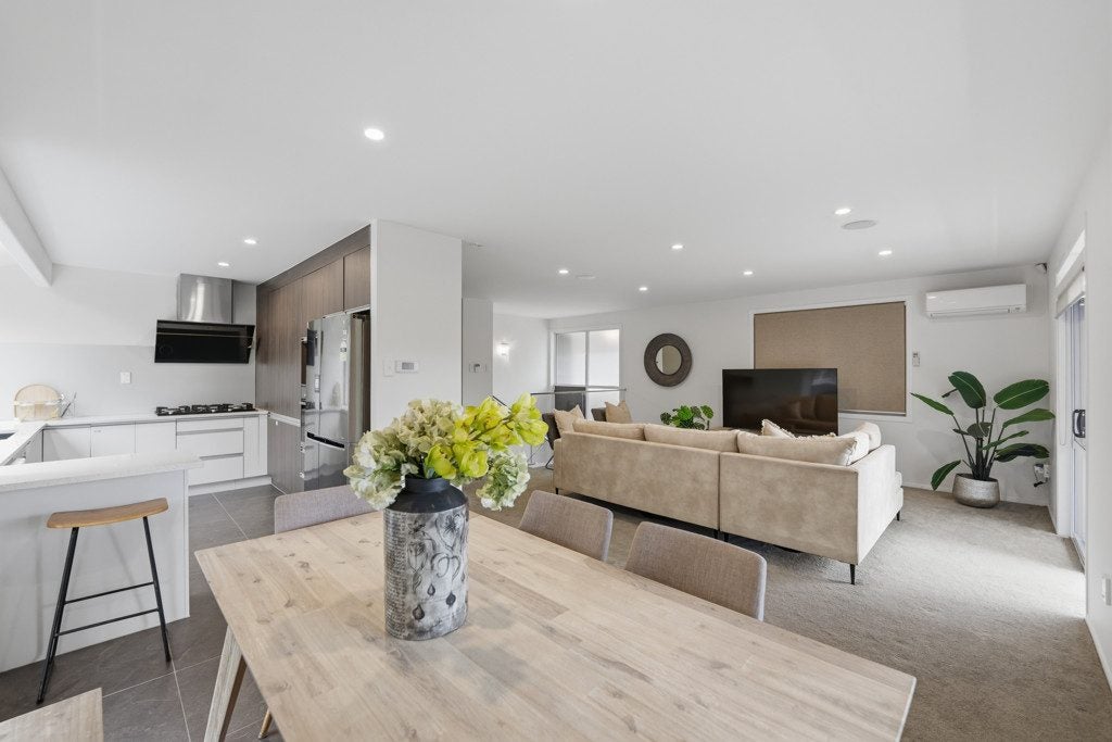 7A Sailfish Drive, West Harbour, Auckland - Carousel 2