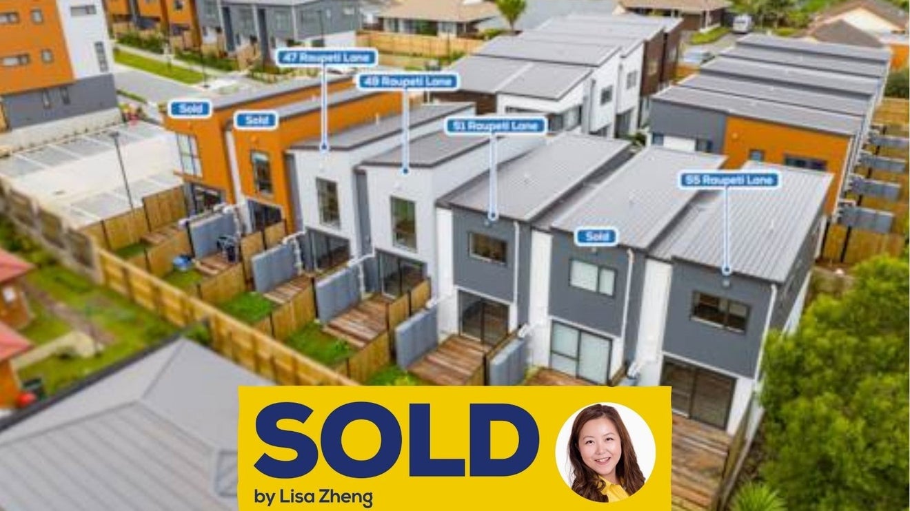 58 Raupeti Lane, Henderson, Auckland - Carousel 1