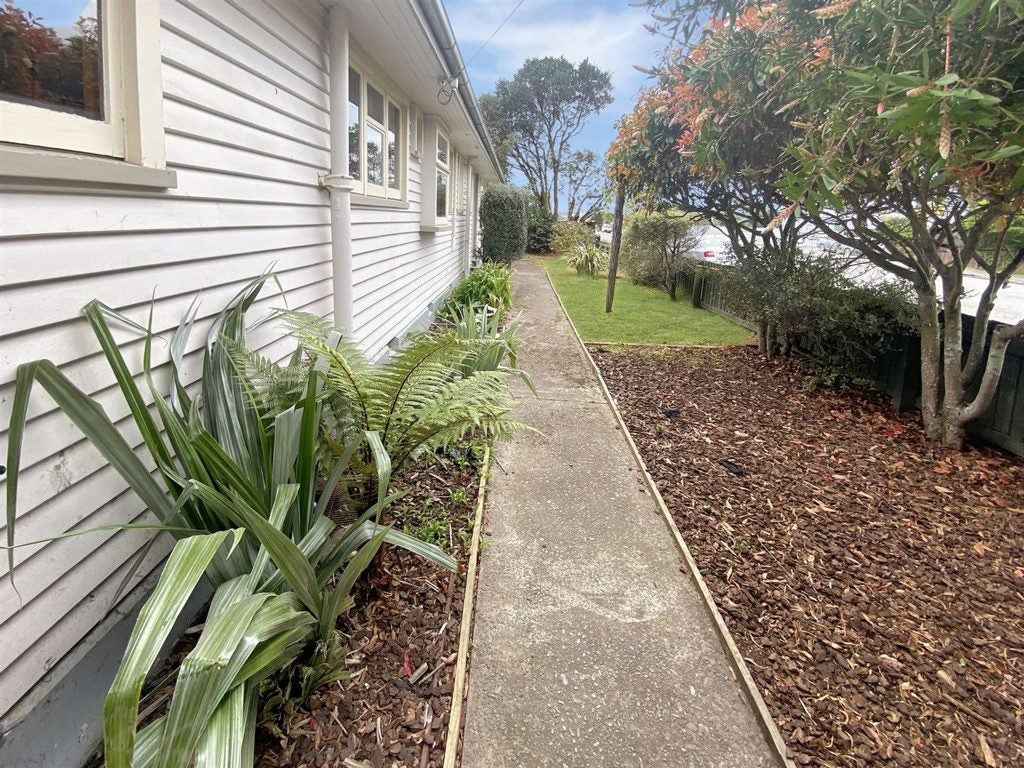 44 Stoke Street, Sumner, Christchurch - Carousel 16