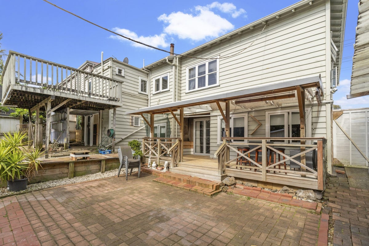 193 Sandringham Road, Sandringham, Auckland - Carousel 2