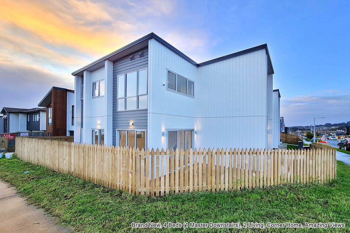 15B Ascent Street, Flat Bush, Auckland - Carousel 2